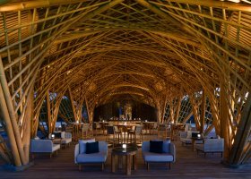 maledivy-hotel-vabbinfaru-060.jpg