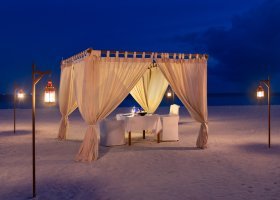 maledivy-hotel-vabbinfaru-061.jpg