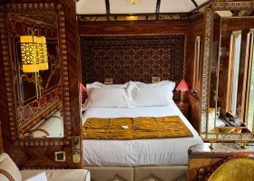 orient-001.jpg