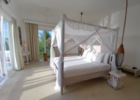 Royal Villa Bedroom