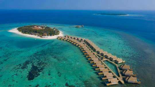 Emerald Faarufushi Resort &Spa