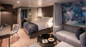 Deluxe & Verandah Suite