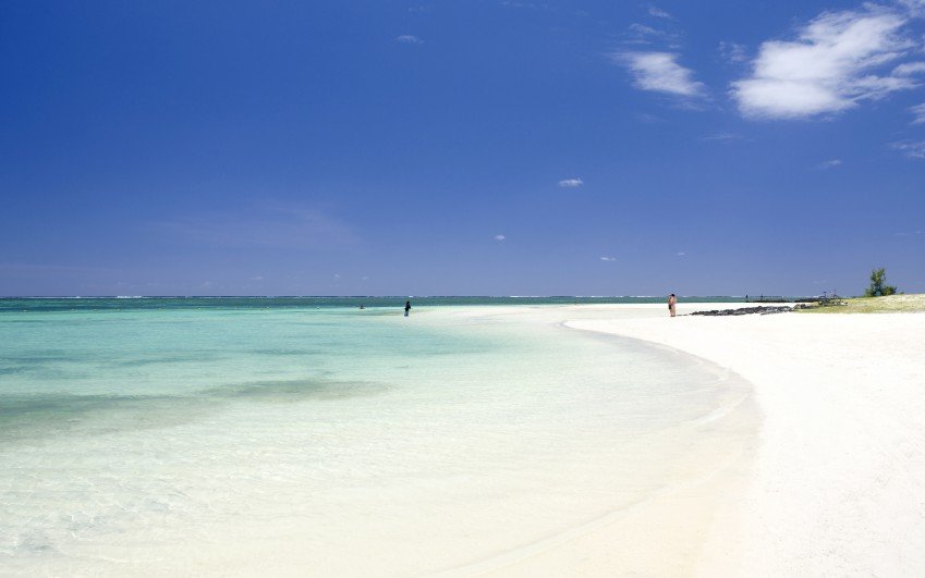 DELUXEA - Dovolená na nejkrásnější pláži Maurícia  spojená s návštěvou Dubaje